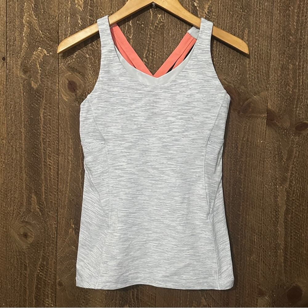 Lululemon tank top size 8